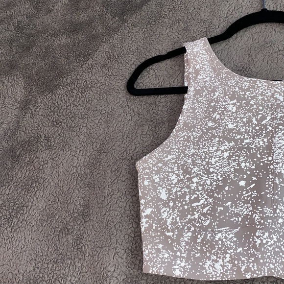 lululemon Energetic Edge Cropped Tank - Picture 3 of 10